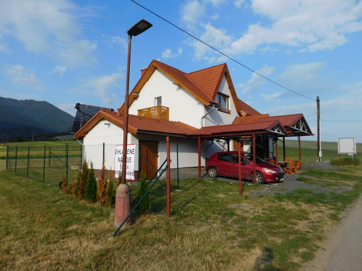 Apartmany Tania Závažná Poruba Exteriör bild